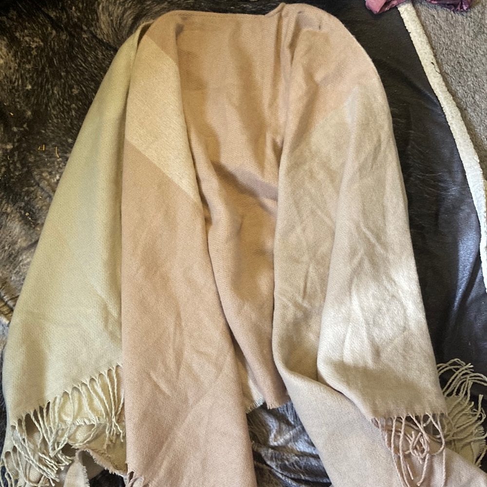 SOFIA by ViX Beige and Cream Wrap
